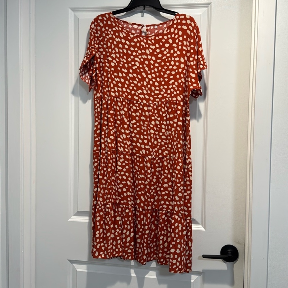 Large used orange dress